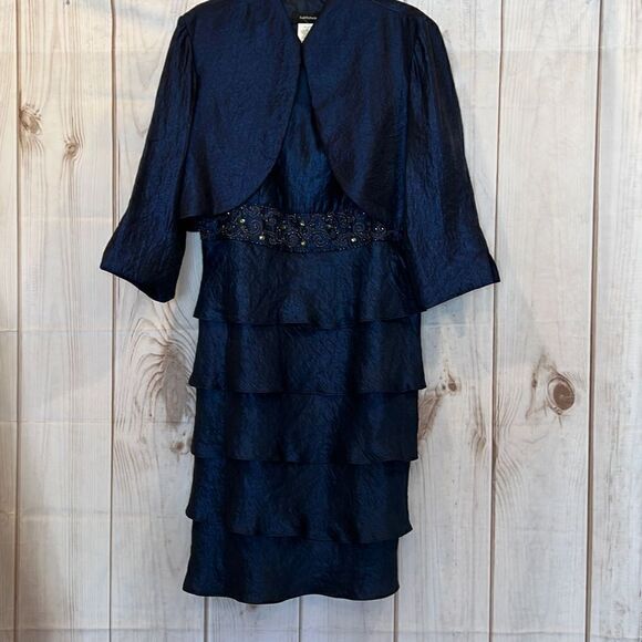 R&M Richards Blue beaded party dress with jacket Sz.18 NWT Vintage - Picture 11 of 12